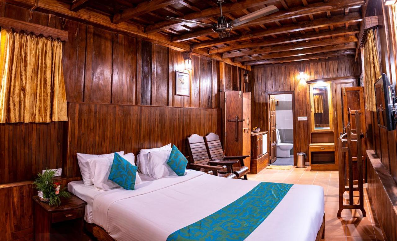 Kalpavanam Heritage Resort Теккади Экстерьер фото