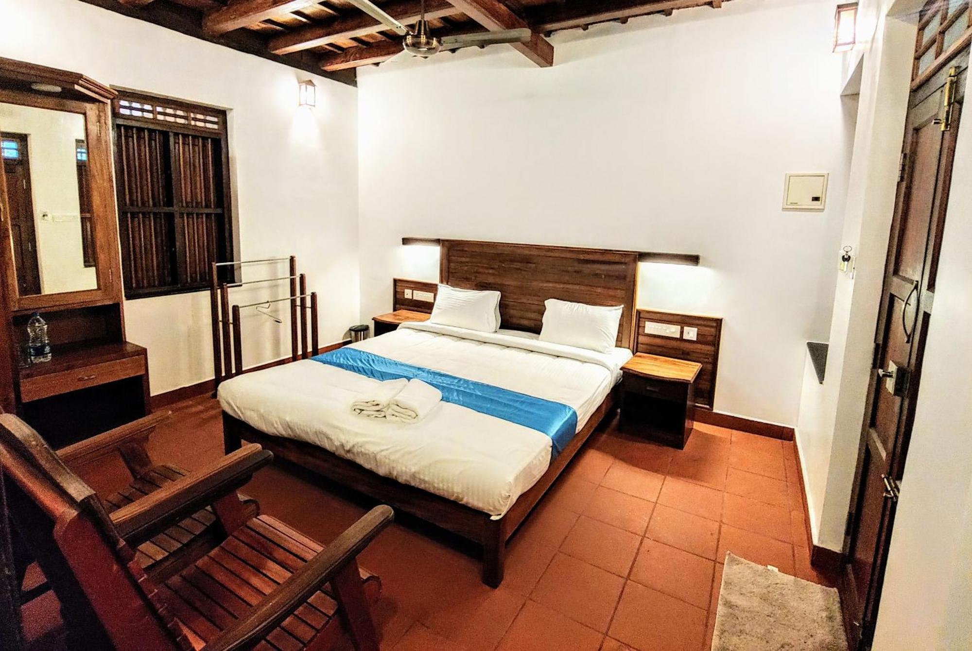 Kalpavanam Heritage Resort Теккади Номер фото