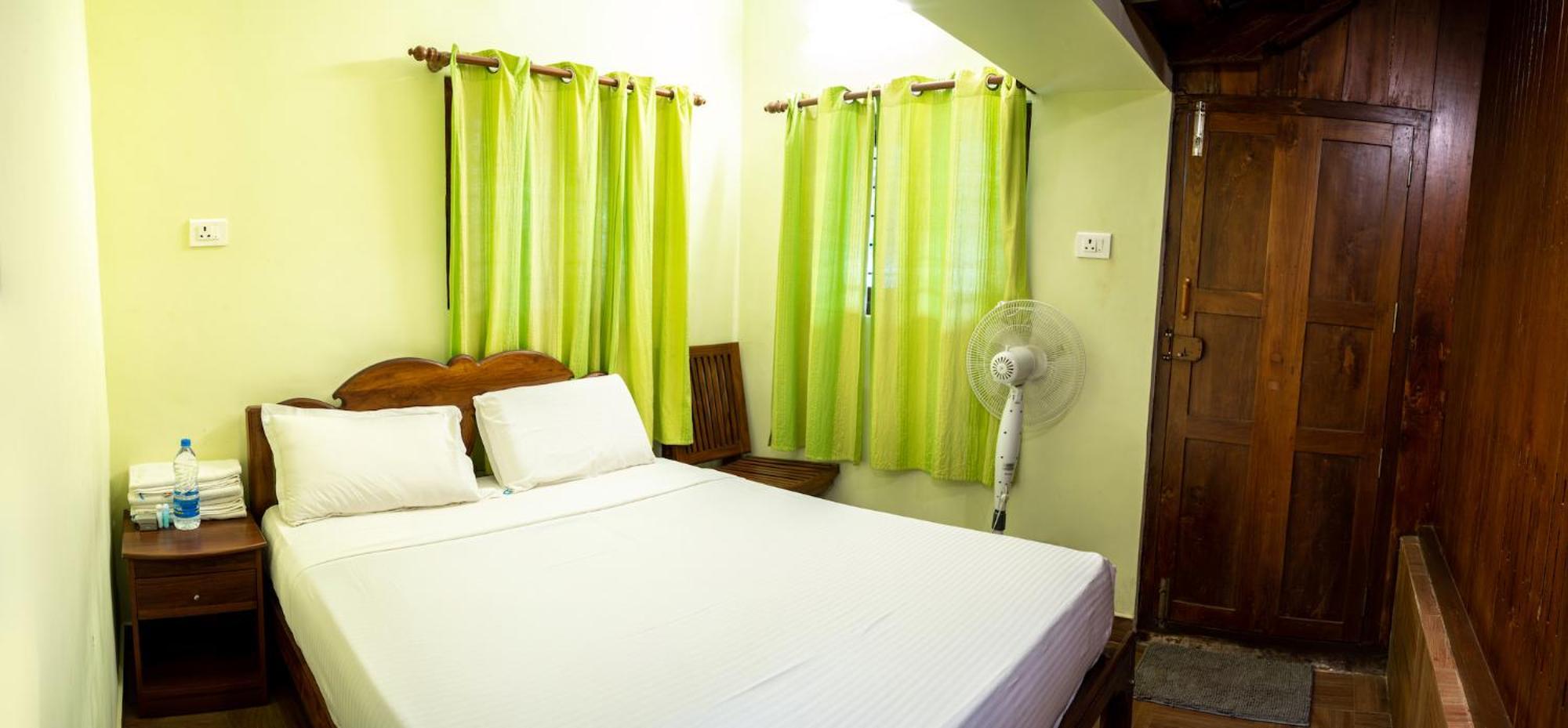 Kalpavanam Heritage Resort Теккади Номер фото