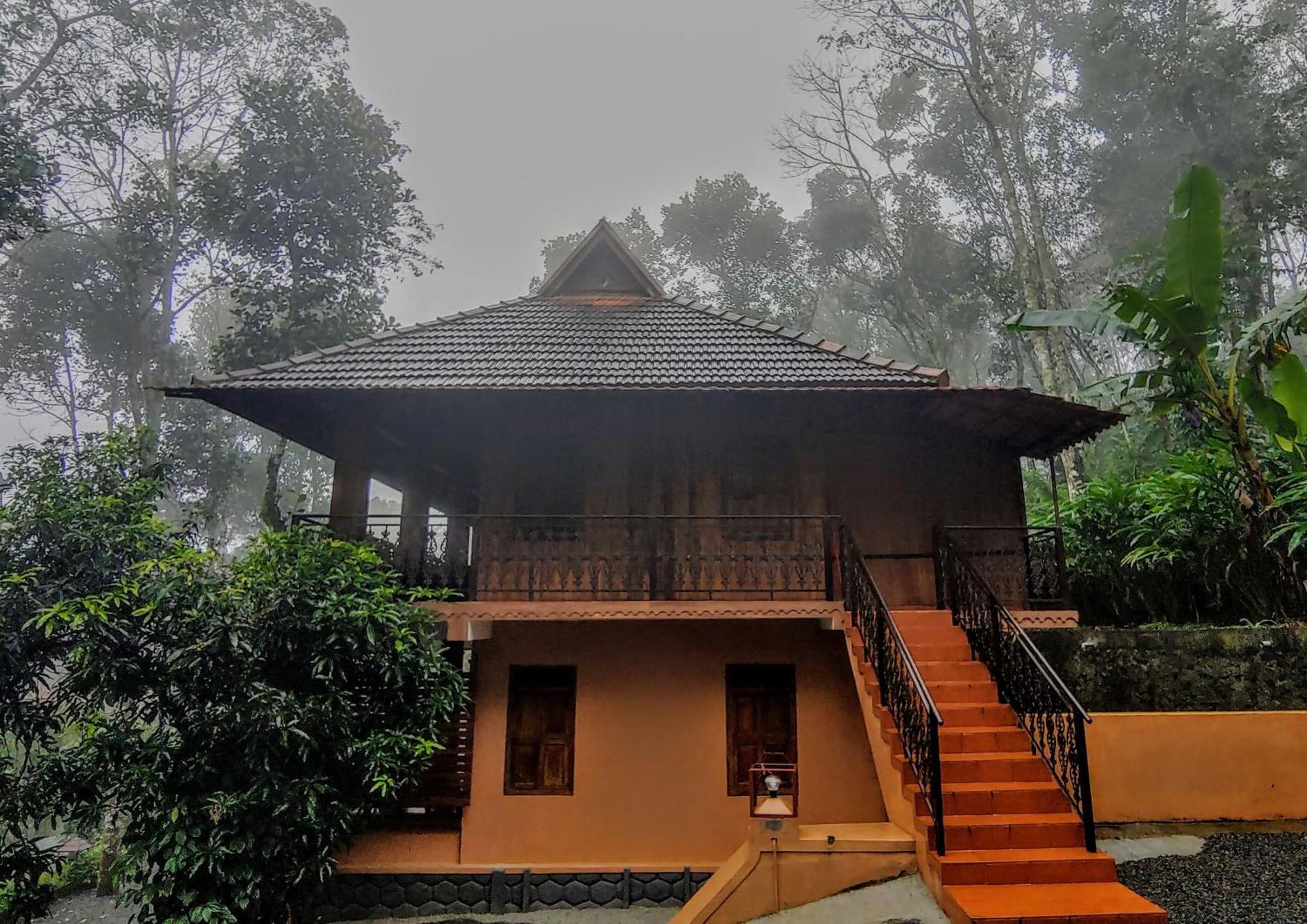 Kalpavanam Heritage Resort Теккади Номер фото